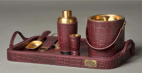 Glenfiddich 40 Year Old Cumulative Time Whisky 70cl + Free Leather Travel bag and Leather Cocktail Set